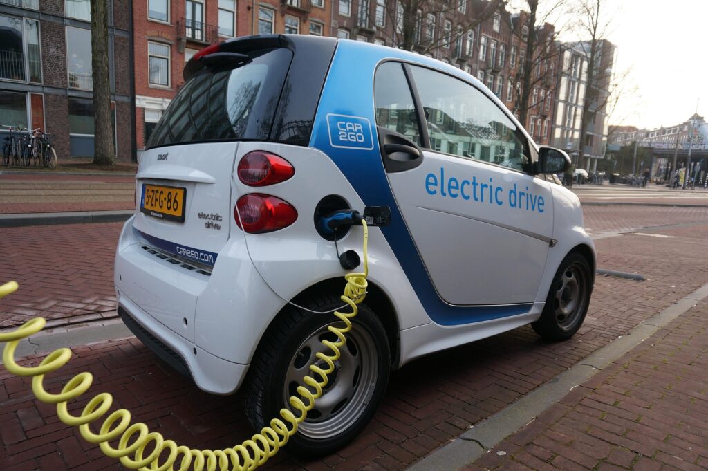Level 1 vs Level 2 EV Chargers